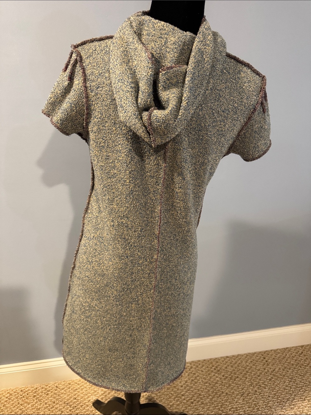 Dress - Picture 2 of 9